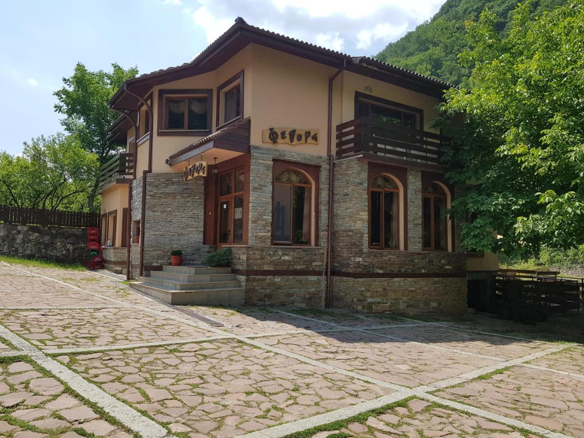 Семеен Хотел Федора Ribarica Exterior photo